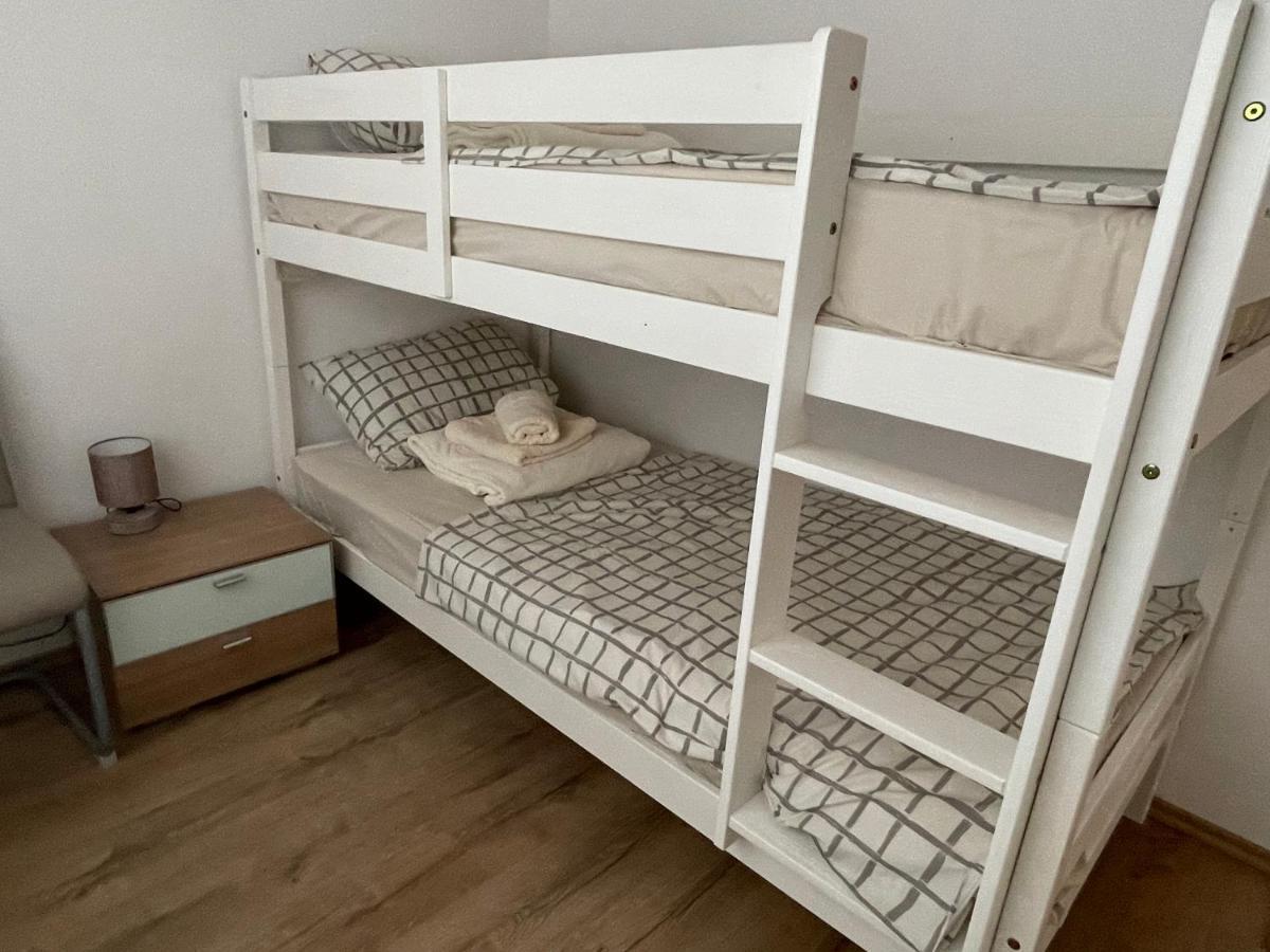 Apartmaji Meduza 2 Изола Екстериор снимка